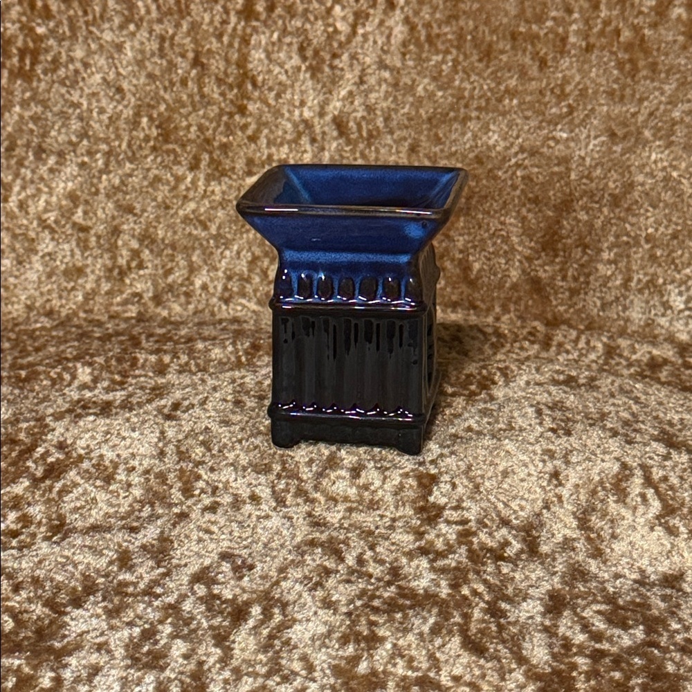 Porcelain Oil Burner Black Blue color W/ 1 Tealight & Small Starter Oil Ocean